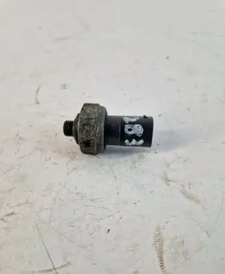 Mercedes-Benz ML W164 Oil pressure sensor 0045429018