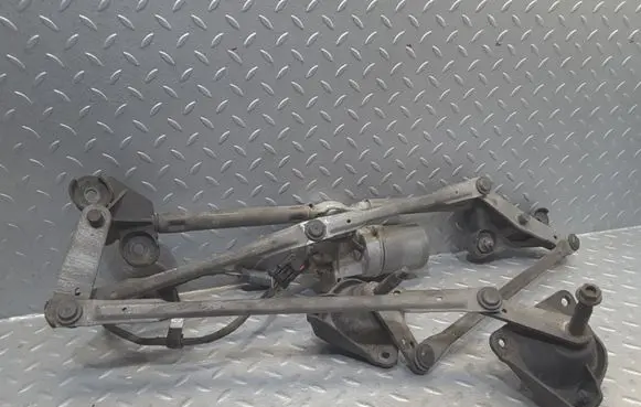 Chrysler Voyager Front wiper linkage and motor