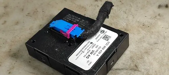 Skoda Octavia Mk3 (5E) Keyless (KESSY) go control unit/module 5Q0959435A 5Q0959435 2012DJ1998