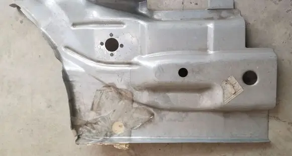 Audi A6 S6 C6 4F Front bodywork piece 4F0802172B