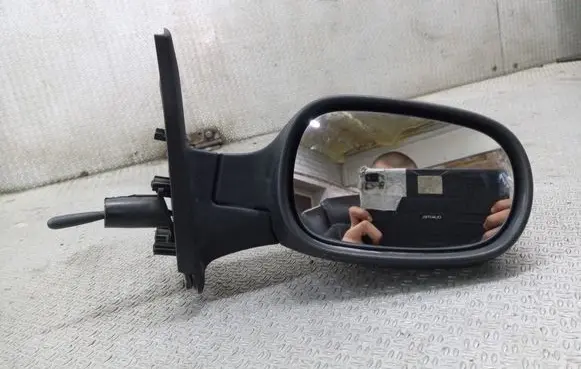 Nissan Micra Manual wing mirror E2011031