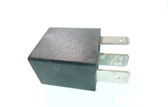 Opel Zafira A Other relay 90229206