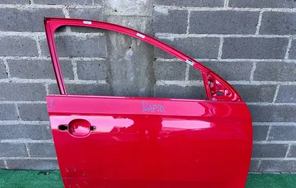 Skoda Rapid (NH) Front door 
