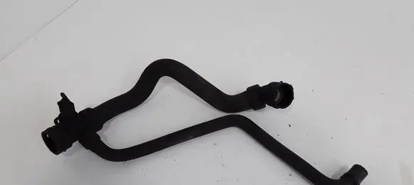 Volkswagen PASSAT B5.5 Engine coolant pipe/hose 4B0121049S