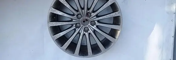 Land Rover Discovery 3 - LR3 R20 alloy rim BH4M1007DA