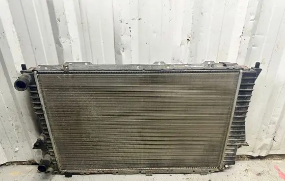 Audi A6 S6 C4 4A Coolant radiator