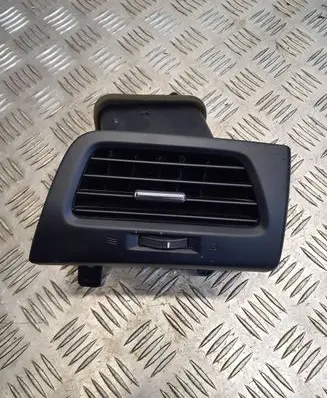 Honda CR-V Dashboard side air vent grill/cover trim 77630TA0A01021