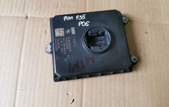 Mini One - Cooper F56 F55 LED ballast control module 7429122