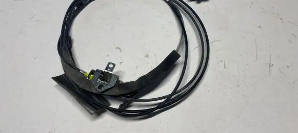 Honda CR-V Engine bonnet/hood lock release cable 