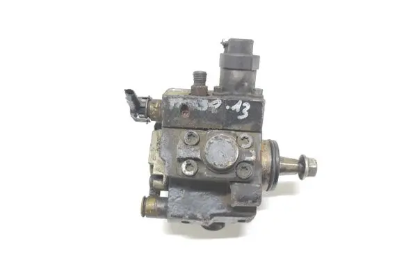 Hyundai i30 Fuel injection high pressure pump 0445010206
