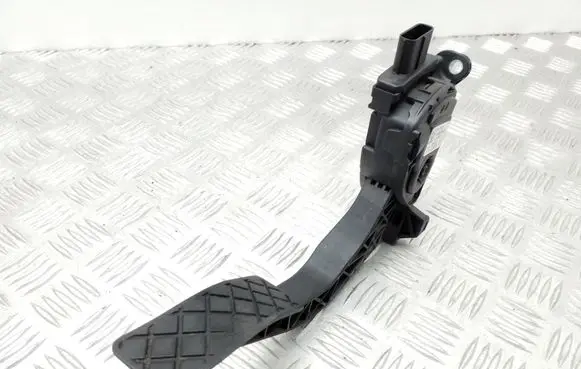 Audi A4 S4 B8 8K Accelerator throttle pedal 8K1723523