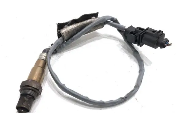 Volkswagen Golf VI Lambda probe sensor 0281004148