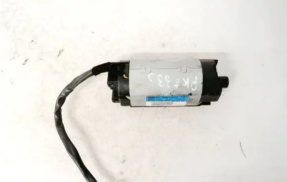 Hyundai Santa Fe Seat adjustment motor 88090TG540 88090-TG540
