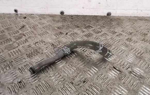 Opel Zafira C Engine coolant pipe/hose 682169565 55583808