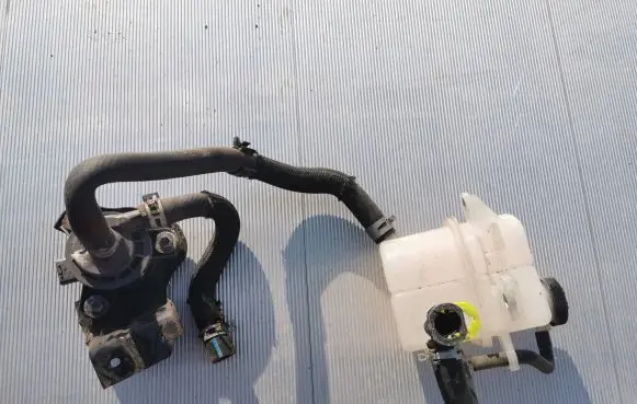 Lexus NX Water pump G904048010