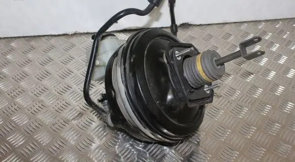 BMW 5 F10 F11 Brake booster
