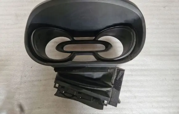 Renault Trafic III (X82) Dashboard trim 681010993R 681015249R