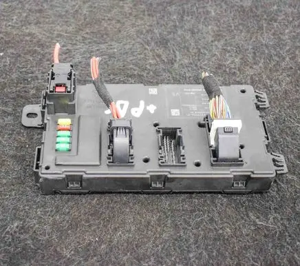 BMW 4 F32 F33 Central body control module 9329704A2C30450415