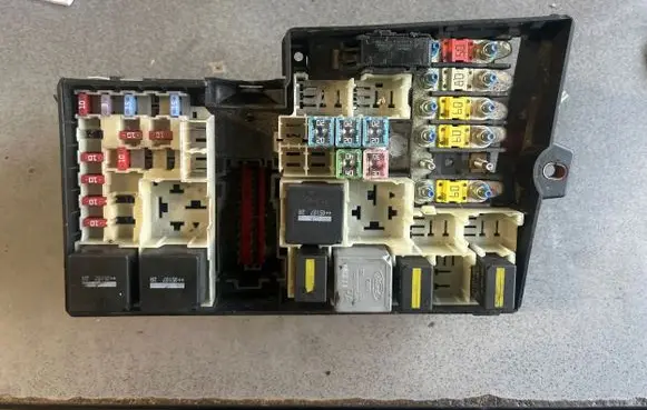 Ford Focus Fuse box set 3M5T14A067BC 518804109