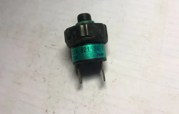 Air conditioning (A/C) pressure sensor