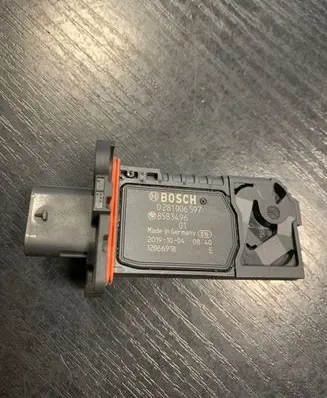 BMW 2 F46 Mass air flow meter 0281006597 8583496