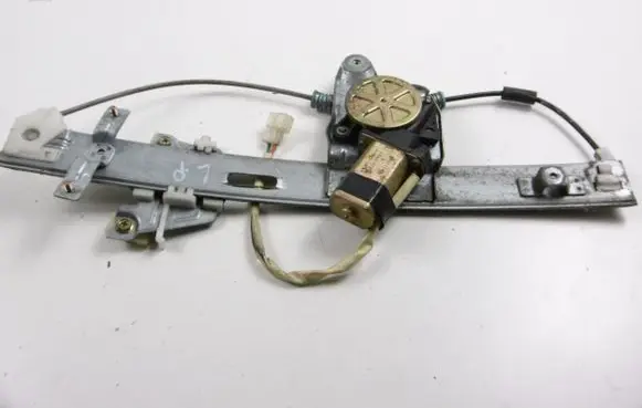 Mazda Xedos 9 Front door window regulator with motor ED417Y24