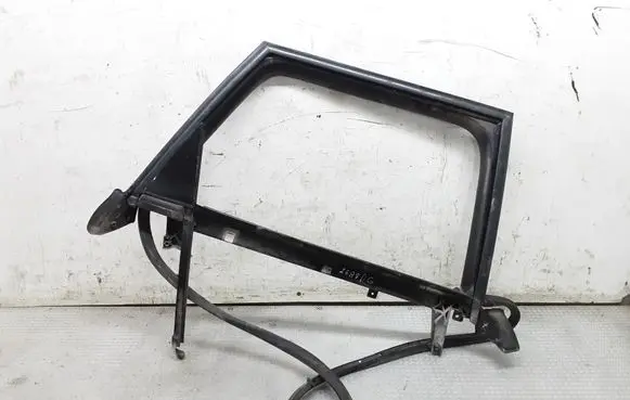 Audi A4 S4 B7 8E 8H Rear door window/glass frame 