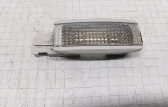 Volkswagen Golf IV Other interior light 3B0947113