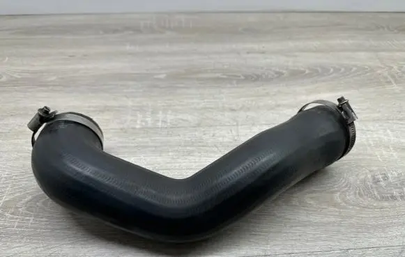 Land Rover Range Rover Sport L320 Intercooler hose/pipe AH229G738AC C05WB U05WB