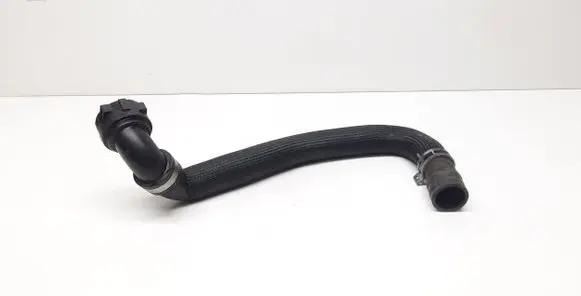 Volvo V60 Engine coolant pipe/hose 31474863