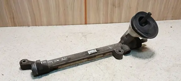 Ford Fiesta Steering rack 8V513200EG B299RHD