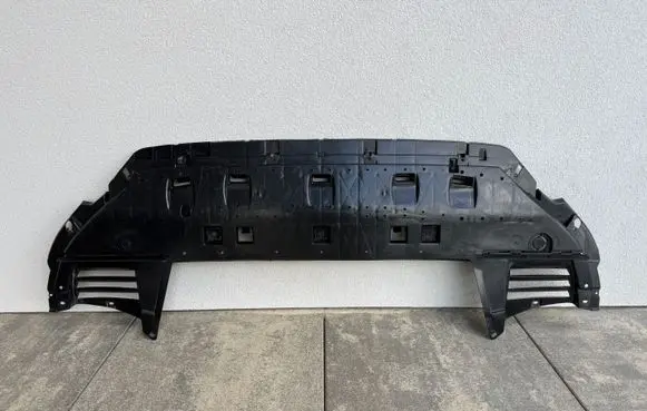 Opel Combo E Front bumper skid plate/under tray 9825323580