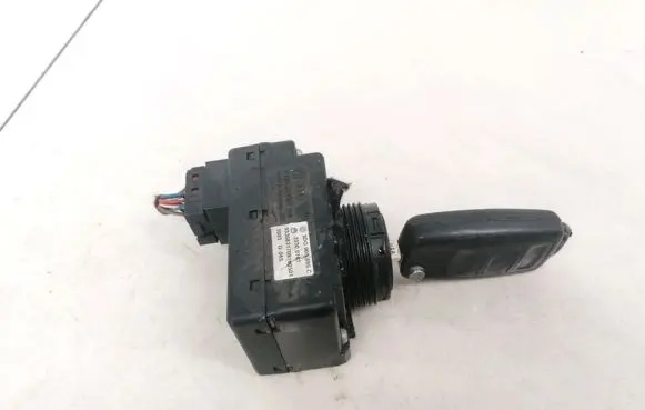 Volkswagen Phaeton Ignition lock 3D0905865C 33300101