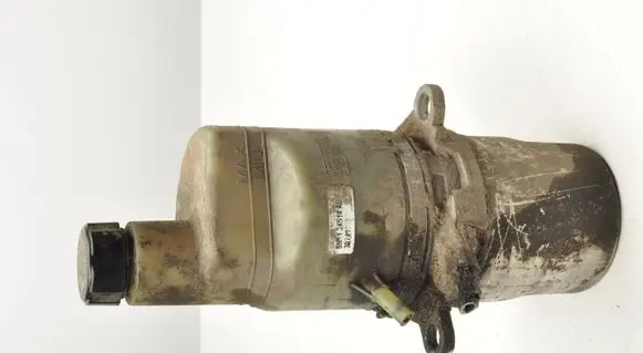 Volvo V50 Power steering pump 5N513K514AD