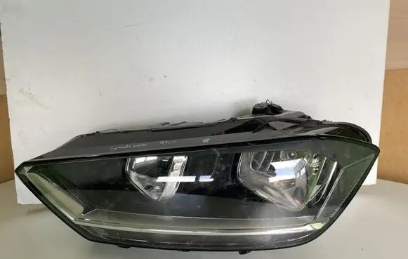 Volkswagen Golf Sportsvan Headlight/headlamp 517941005c