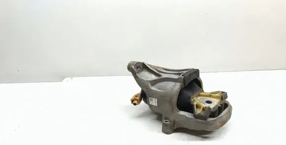 Audi A4 S4 B9 8W Engine mount bracket 8W0199371CP
