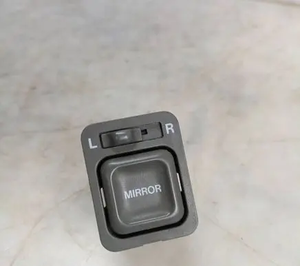 Honda CR-V Wing mirror switch 1834981