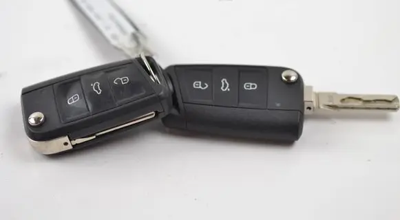 Volkswagen Golf VII Ignition key/card 5G0959752