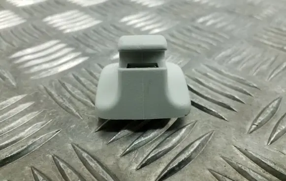 Sun visor clip/hook/bracket
