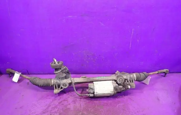 Audi A3 S3 8P Steering rack 