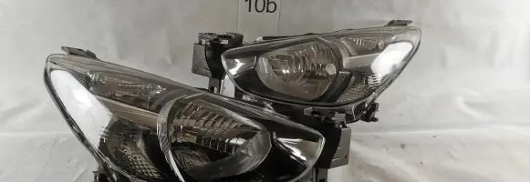 Mazda 2 Headlight/headlamp DB5J-51030