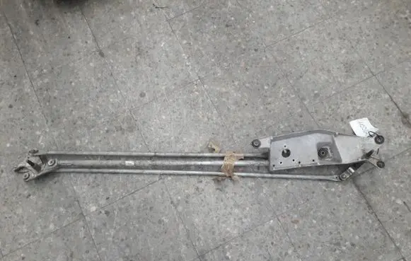 Renault Modus Front wiper linkage 8200141270