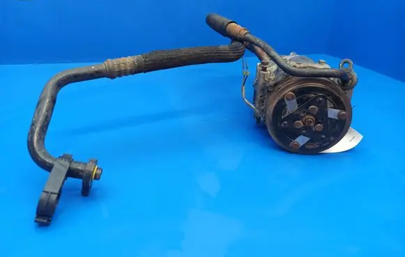 Volvo V50 Air conditioning (A/C) compressor (pump) 2522804424 D7V16 3M5H19D629