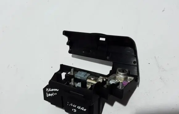 Positive cable (battery)