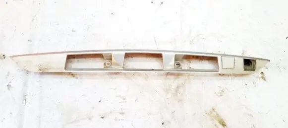 Mazda 323 F Trunk door license plate light bar bvegb0811