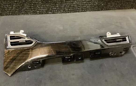 Tesla Model S Dash center air vent grill 600762800C 600762800