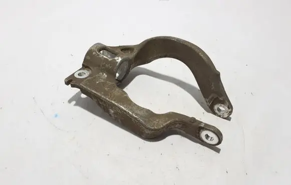 Land Rover Range Rover L405 Lower shock absorber bracket LR105282