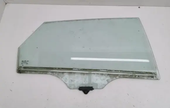 Hyundai i40 Rear door window glass