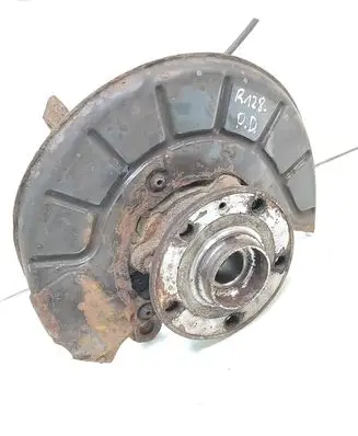 Volkswagen Touran I Front wheel hub spindle knuckle