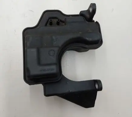 Vacuum air tank